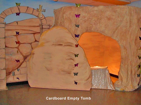 Empty-Tomb-Cardboard